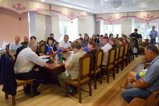 Сегодня в Доме Дружбы народов Республики Алтай прошла встреча Дмитрия Вяткина