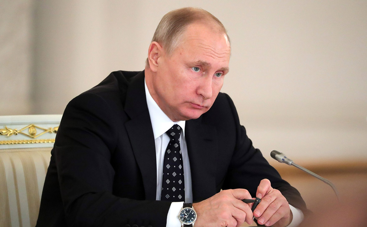 Владимир Путин предложил смягчить наказание за возбуждение ненависти