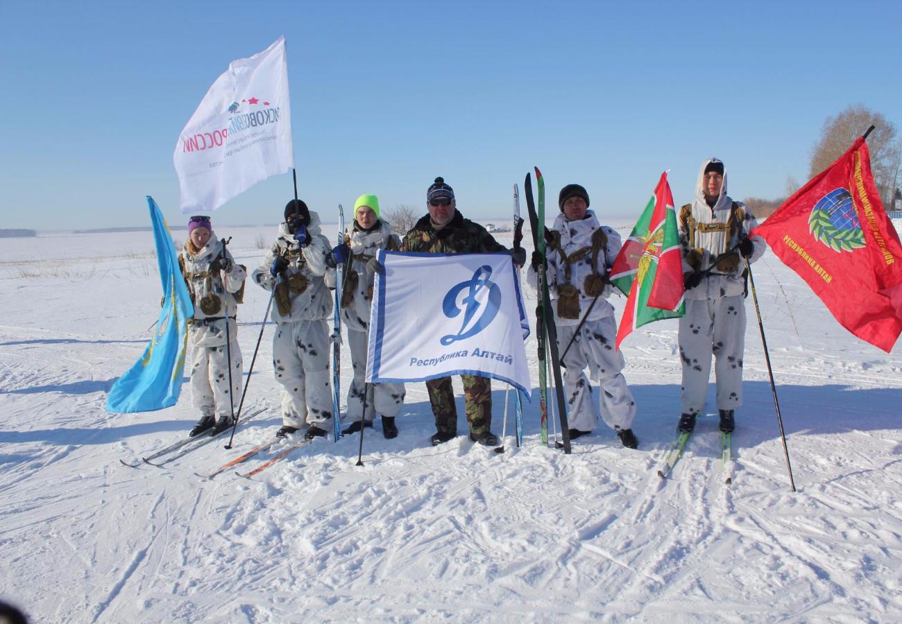 Курсанты клуба «Вымпел» вернулись из лыжного похода «Ледовый марафон – 2017» 