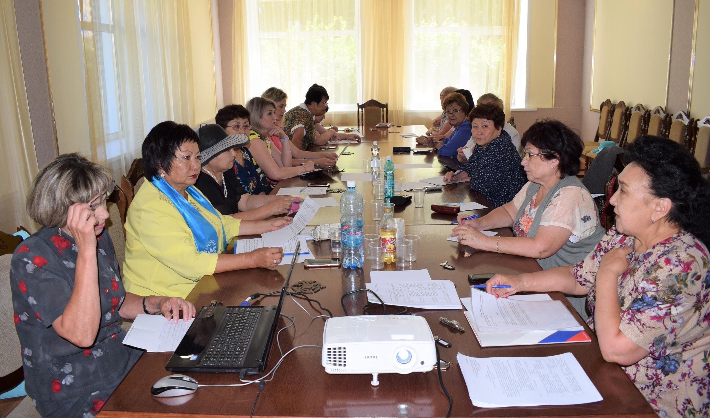 Представительницы «Женщины Алтая – Алтайдын Эпшилери» провели заседание 