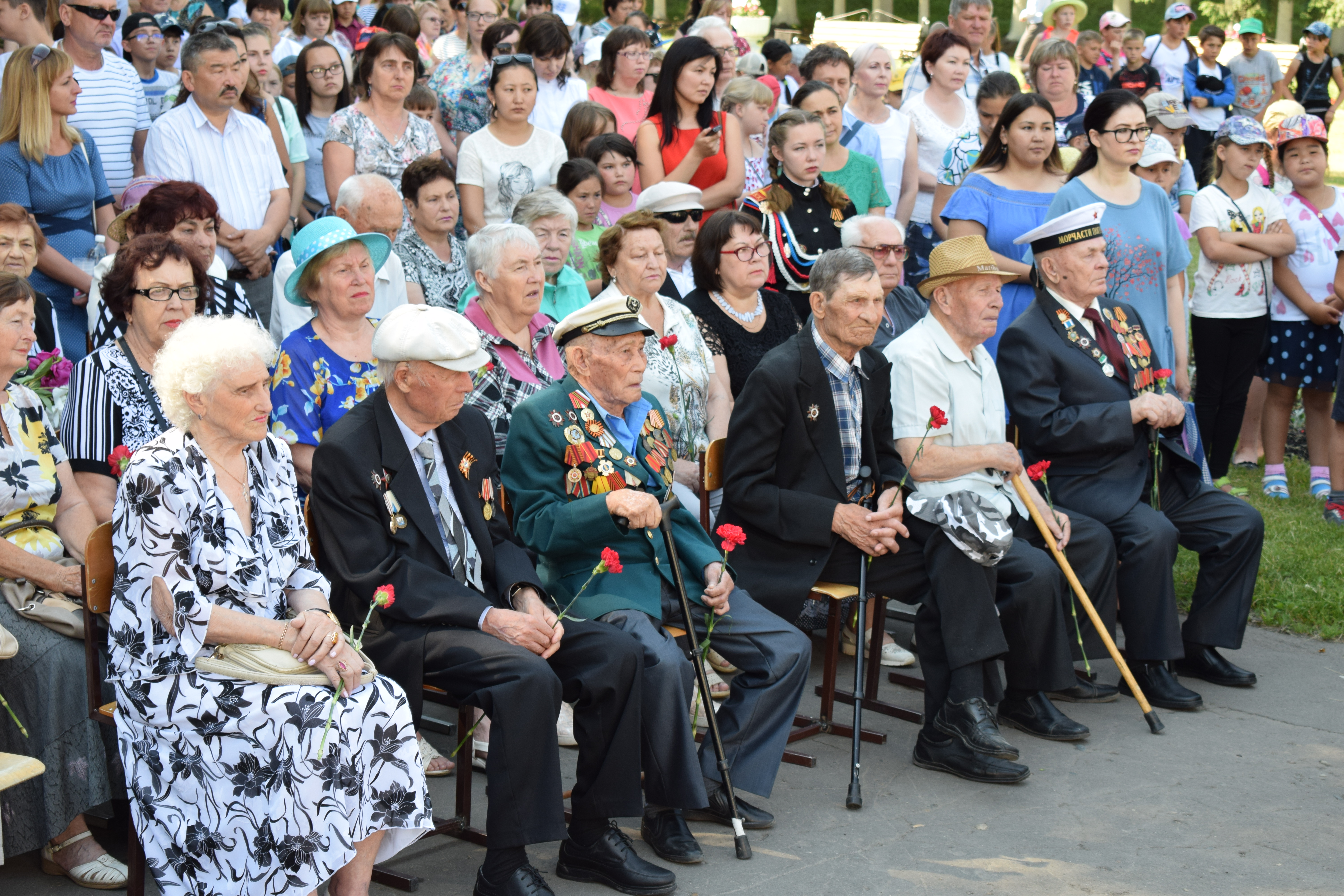 Митинг ко Дню памяти и скорби прошел в Горно-Алтайске